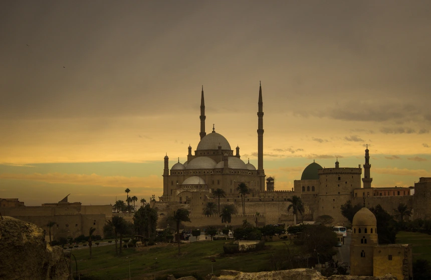 white-colored-mosque-in-a-evening-background
