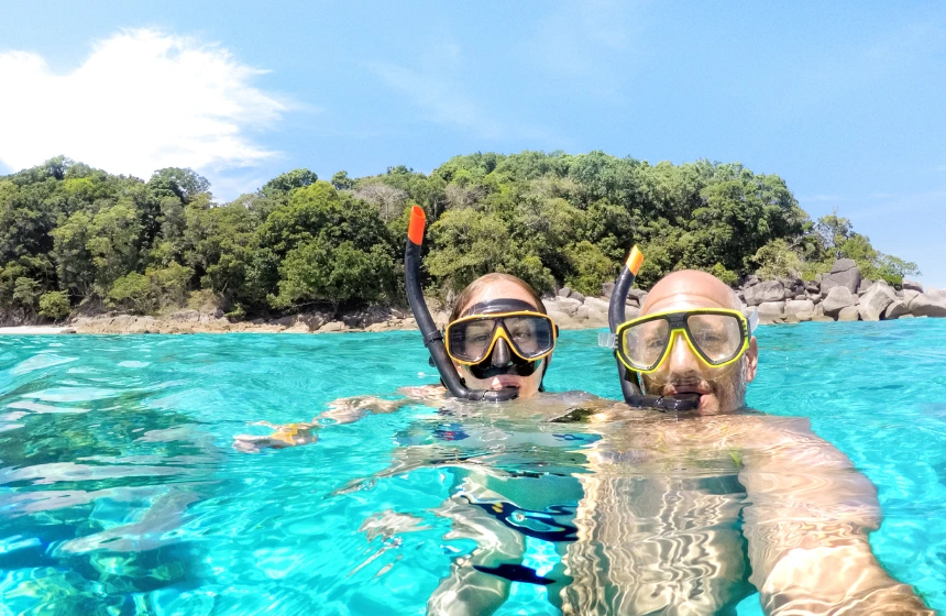 two-people-where-swimming-in-a-transparent-sea
