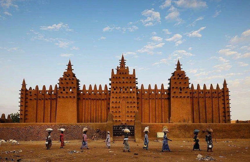 Great Mosque of Djenne mud building