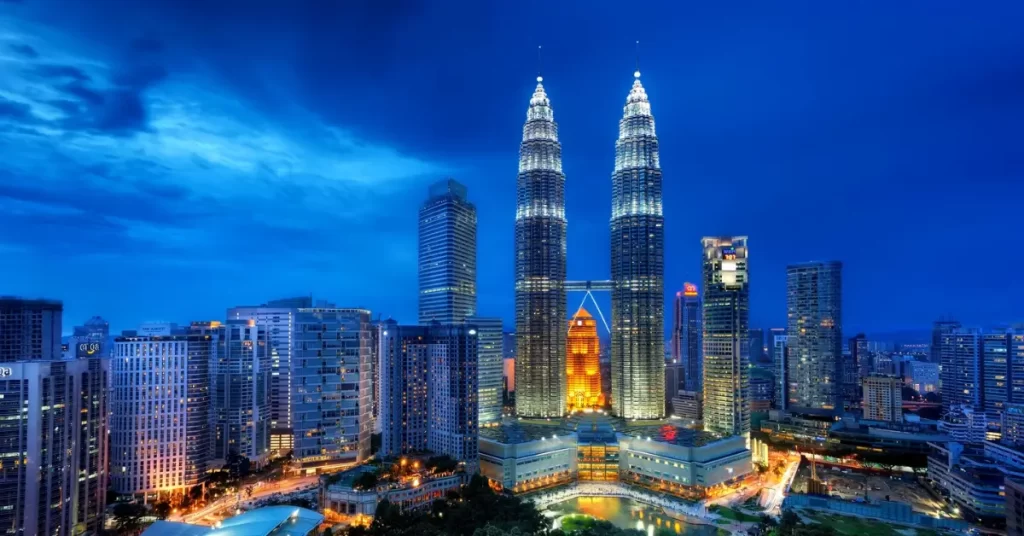 malaysia's huge buildiings