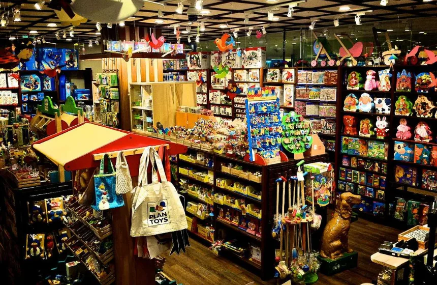Bugis Street Market - Singapore Tourism with Unimoni Travel & Holidays - Kids & Family tourism