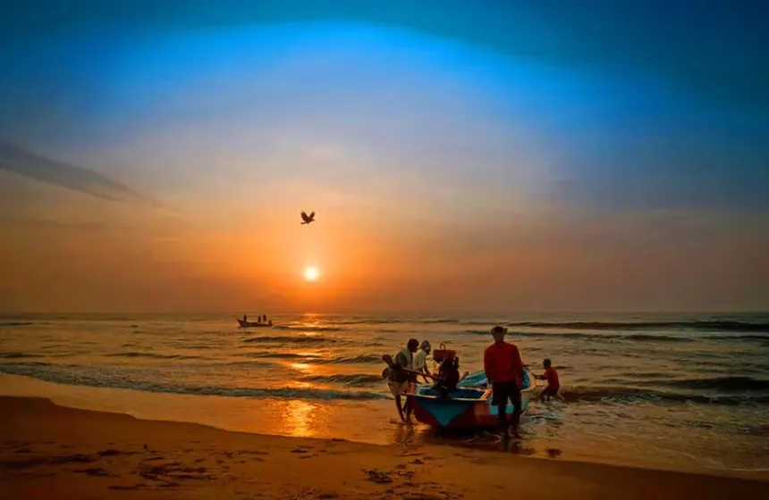 Kanyakumari beach - Tamilnadu tourism - family vacation- Unimoni Travel and Holidays