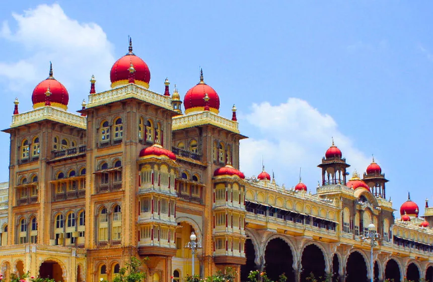 Mysore Palace - Mysore Tourism, India - Unimoni Travel & Holidays