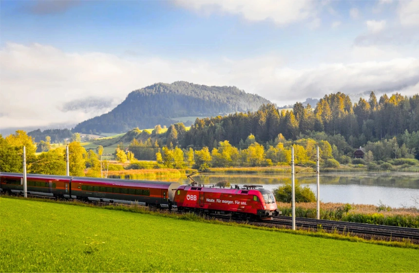 Italy - Europe Tour packages of Unimoni Travel & Holidays