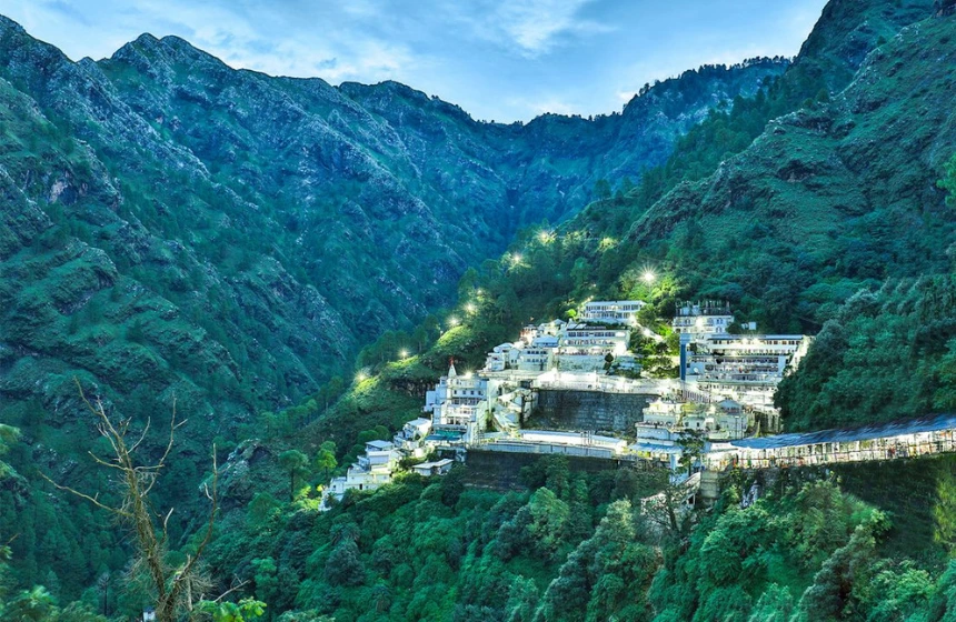 Katra (Base for Vaishno Devi temple) - Kashmir Rail Chenab bridge Tourism with Unimoni Travel & Holidays