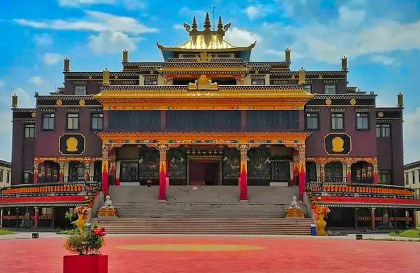 Salugara Monastery - Darjeeling-West Bengal Tourism - Unimoni Travel and Holidays